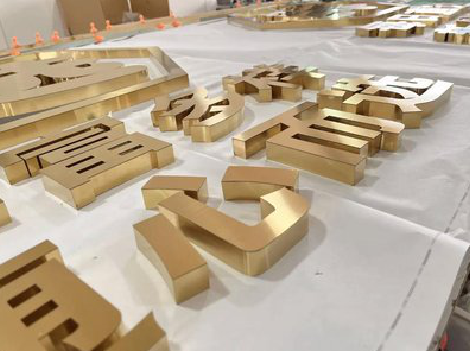 湄潭拉丝不锈钢字的特点。